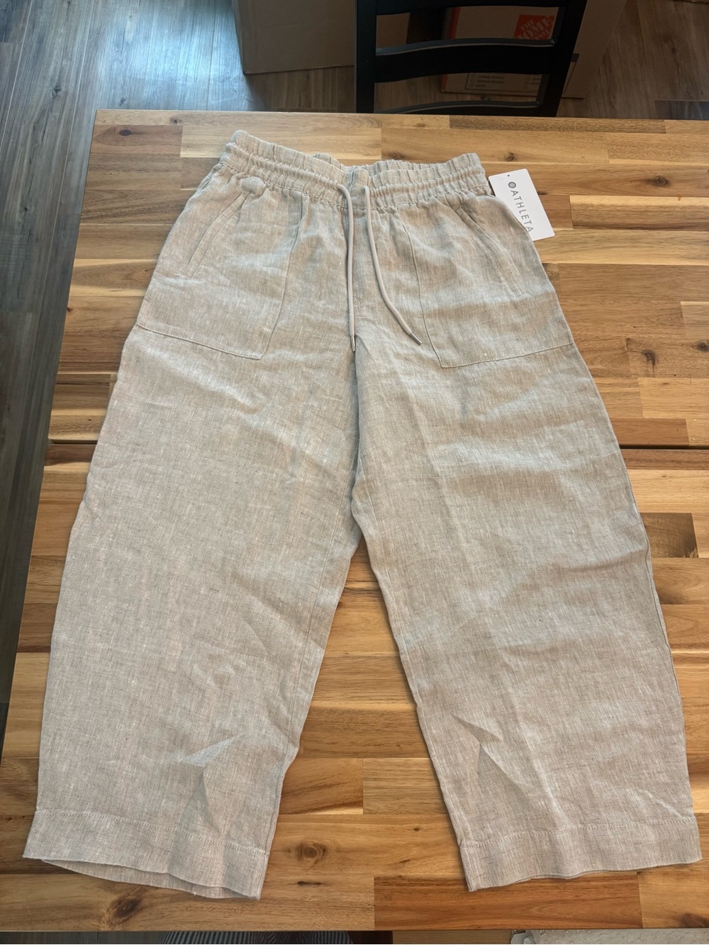 Athleta Retreat Linen Easy Barrel Crop Pant - Picture 3 of 6